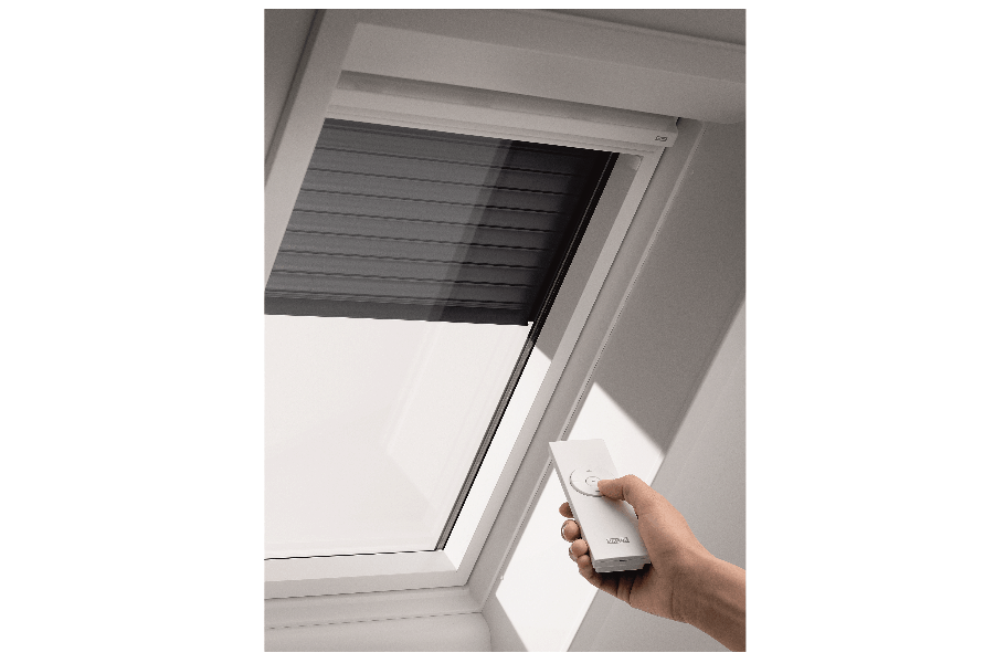 Pose volet roulant velux SNR Entreprise Mayenne Ille et Vilaine Rennes