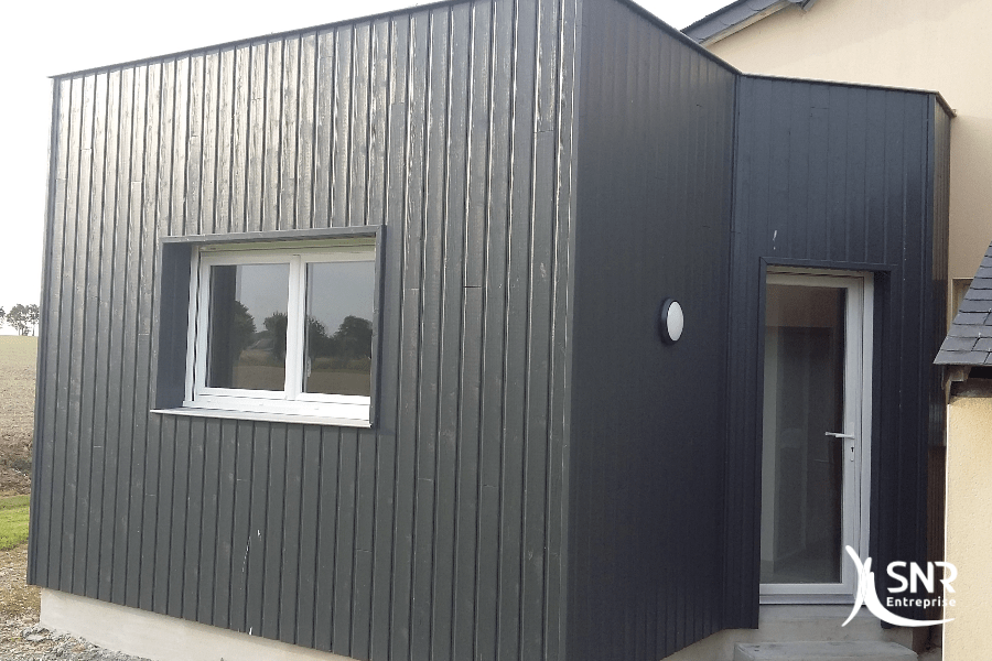 Création-d-une-chambre-et-d-un-accès-extérieur-avec-cette-extension-maison-en-bois